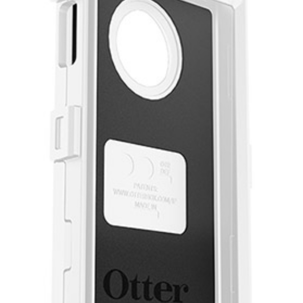 OtterBox iPhone 5/5s/SE Defender Plastic Shell